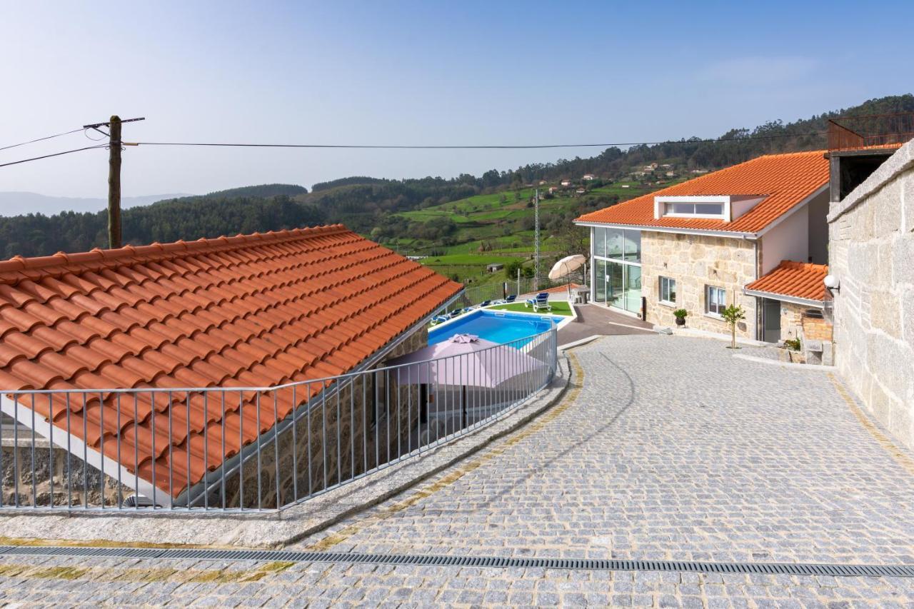 Aldeamento Casas Do Alto Do Vez Apartment Balouta Exterior foto